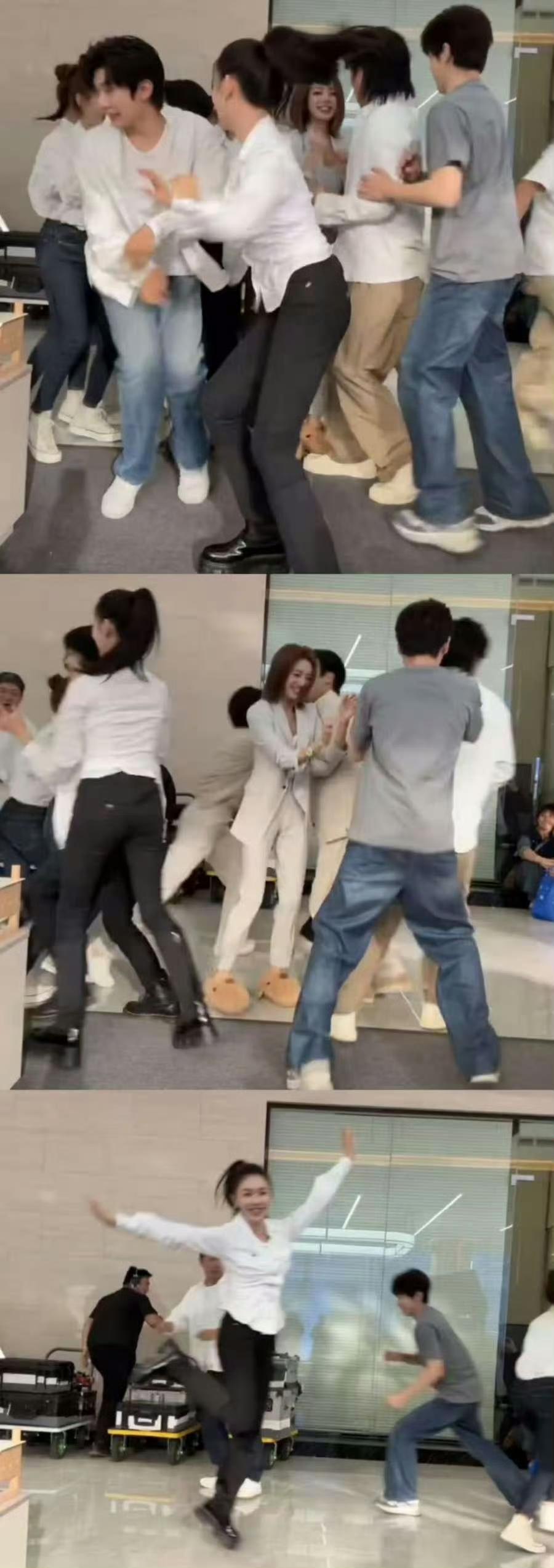 谁能想到，在《年少有为》里的腾达公司，全员喜剧人属性彻底藏不住了！

林允这段放