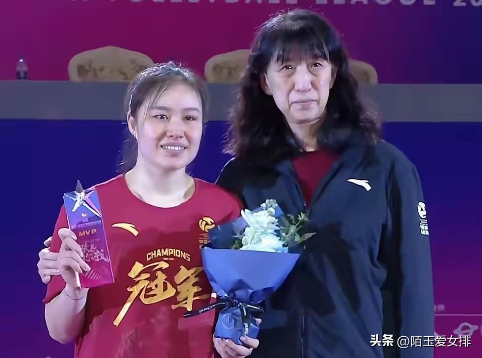 2017-2026十年来中国女排超级联赛MVP：
​2017-2018赛季：李盈