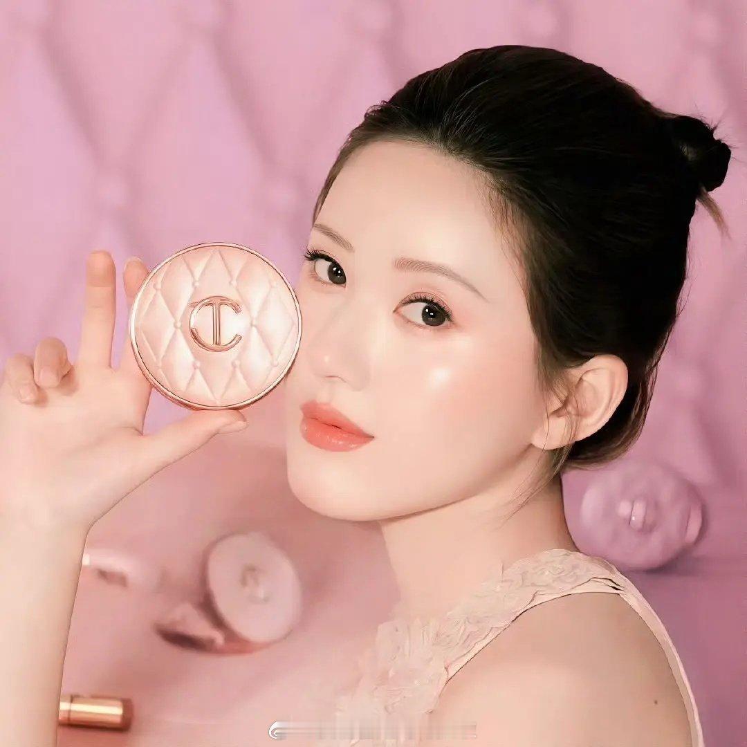 女明星宣传照，谁拍的更有购买欲？赵露思、陈都灵、虞书欣孟子义、田曦薇、卢昱晓刘浩