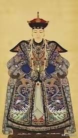 1644年，孝庄派苏麻喇姑出去办事，苏麻在路上却被侍卫席纳布库刁难并打个半死，孝