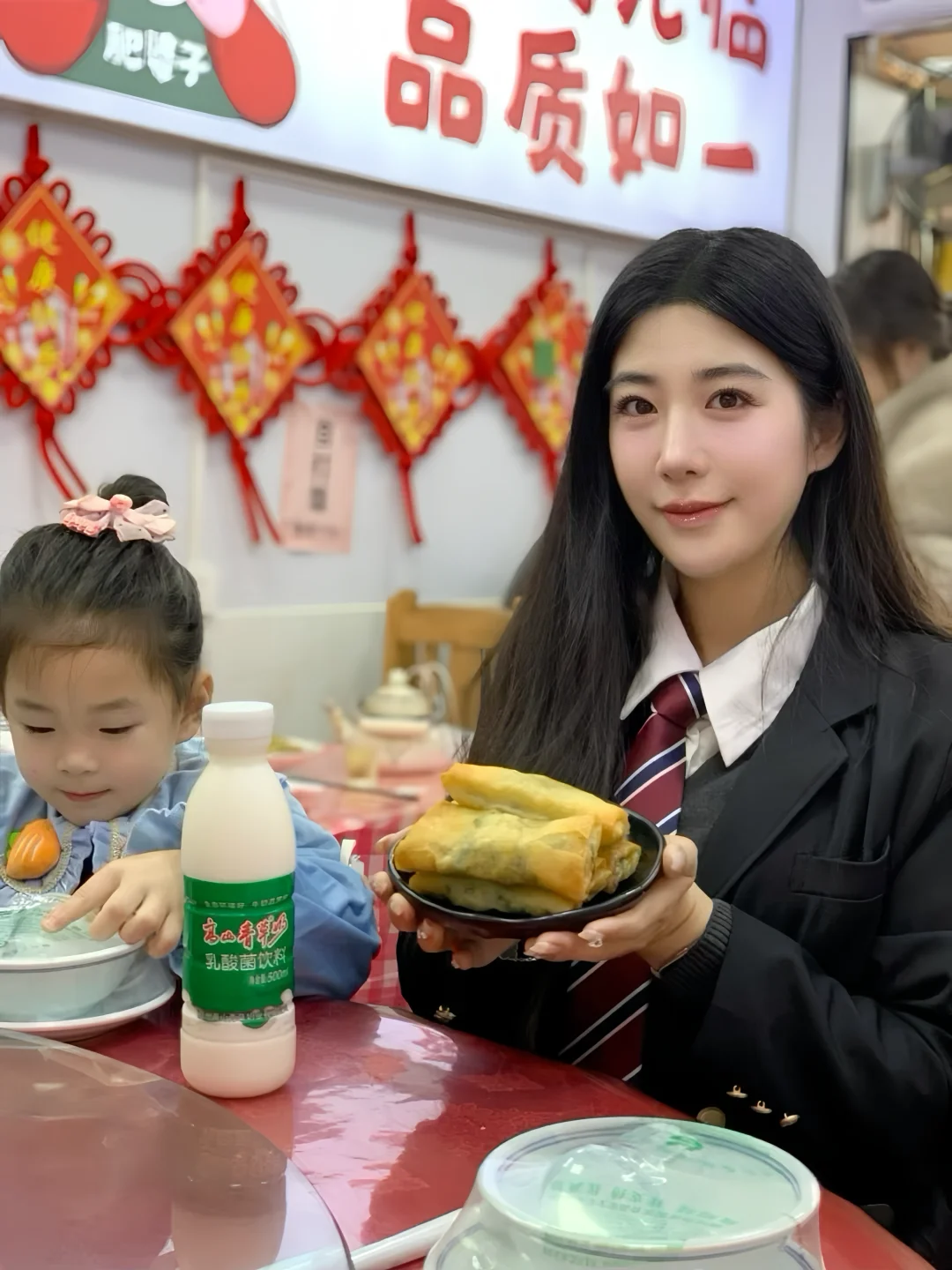 最爱苍蝇馆子|牛奶也是喝完要再打包的程度