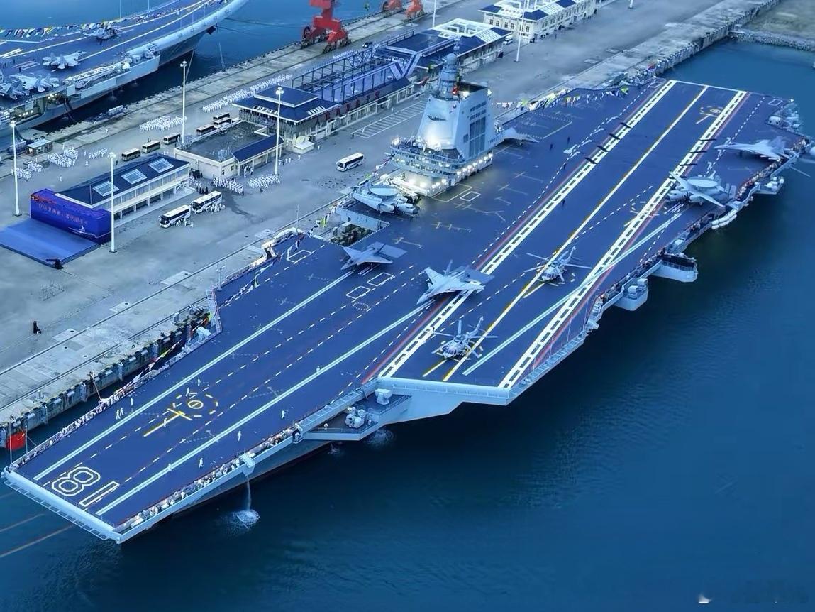 我国首艘电磁弹射型航母入列 ​​​