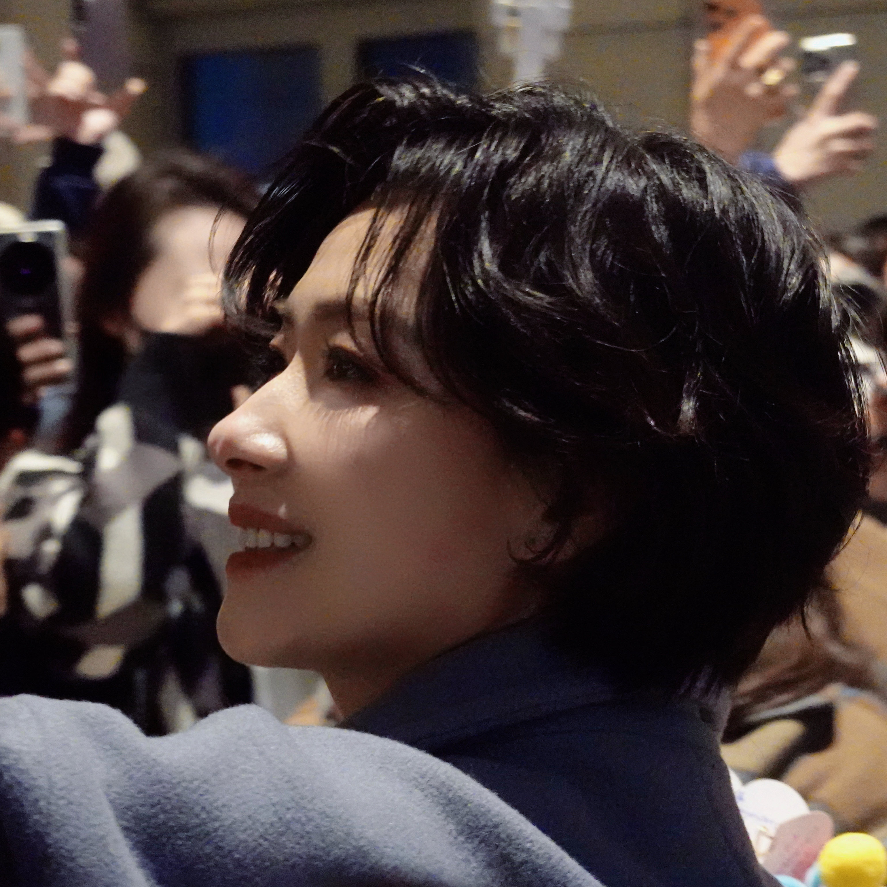 超话大赏｜万茜你好打劫 ｜万茜icy 喜欢是微风，是晨光，和忍不住看向你的每一次