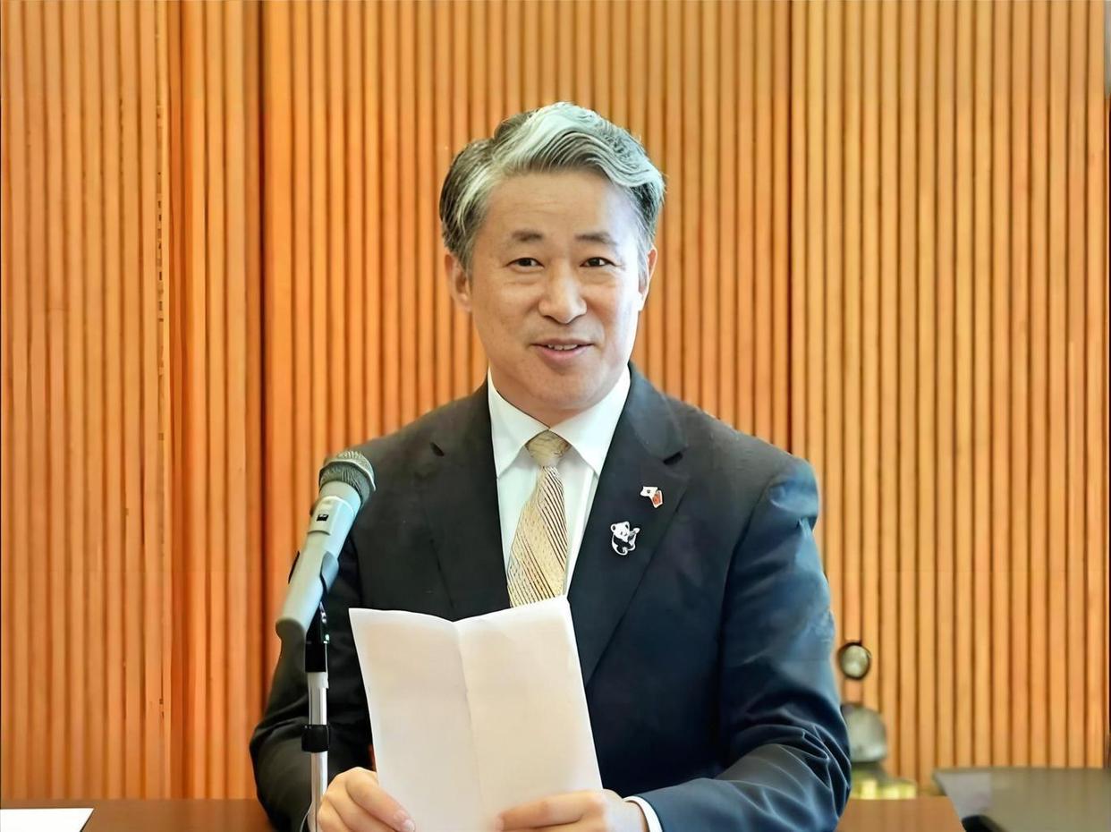 朝鲜和中国的情谊那可是刻在中华14亿人民心里的。想当年抗美援朝，中朝在战火中结下