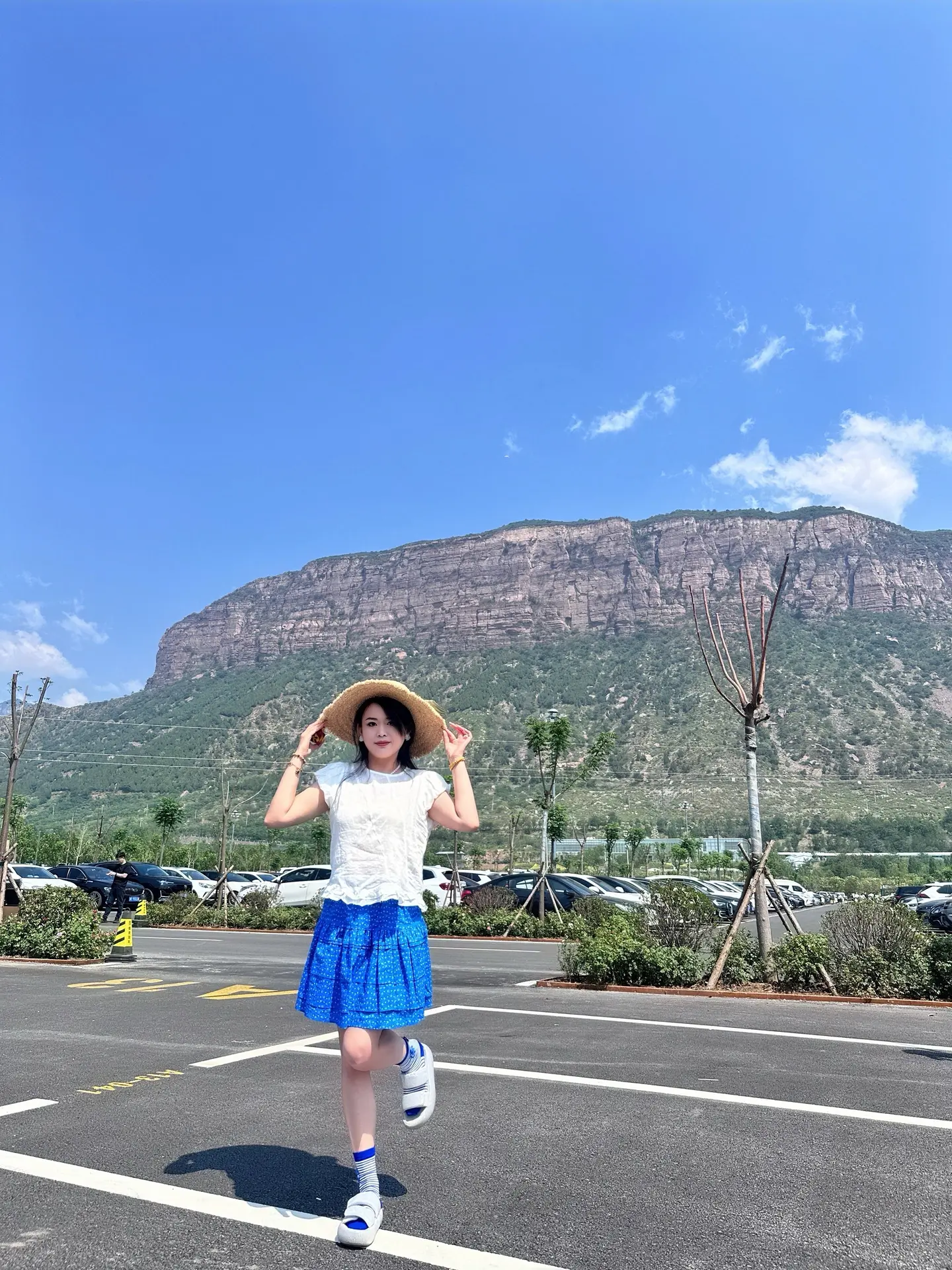 🪧 生活边角料 . ·͜·˖″ ✌︎ 被好风景收买  ✿ 🏞️