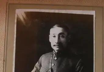 1948年底，马占山问傅作义：“东北完啦！平津你打算怎么办？傅作义只回了一句：“