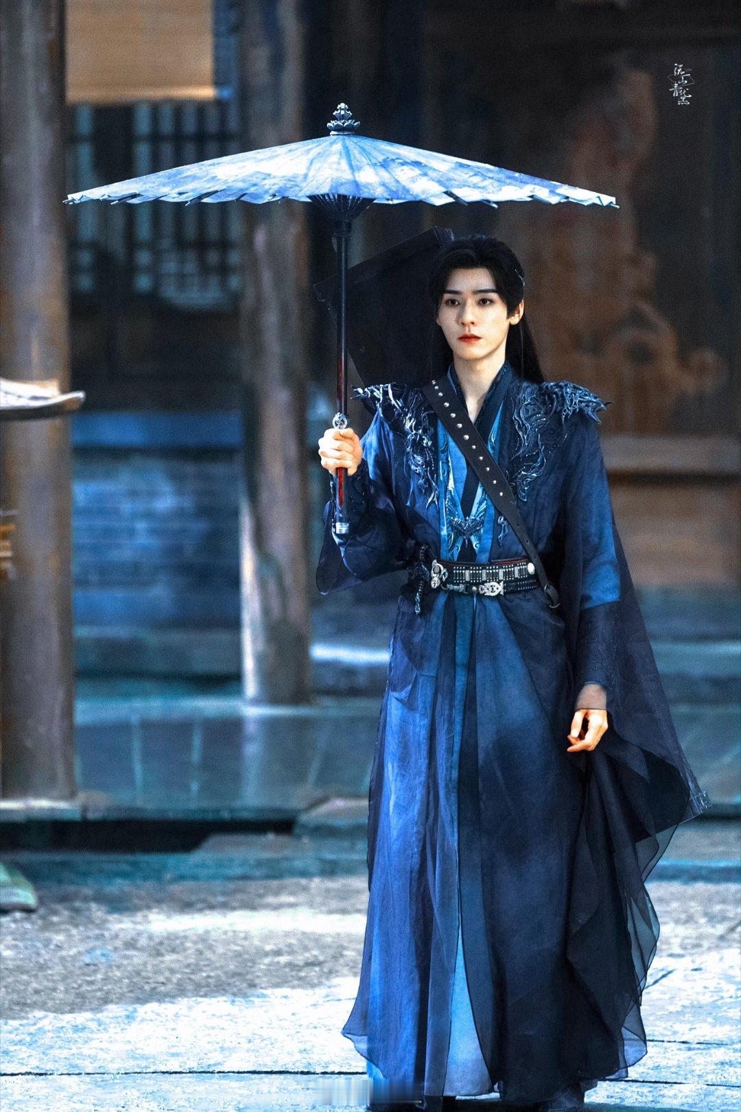 看完苏暮雨这集难受一天看完苏暮雨这集难受一天！本觉得《暗河传》“十八剑阵”够牛，