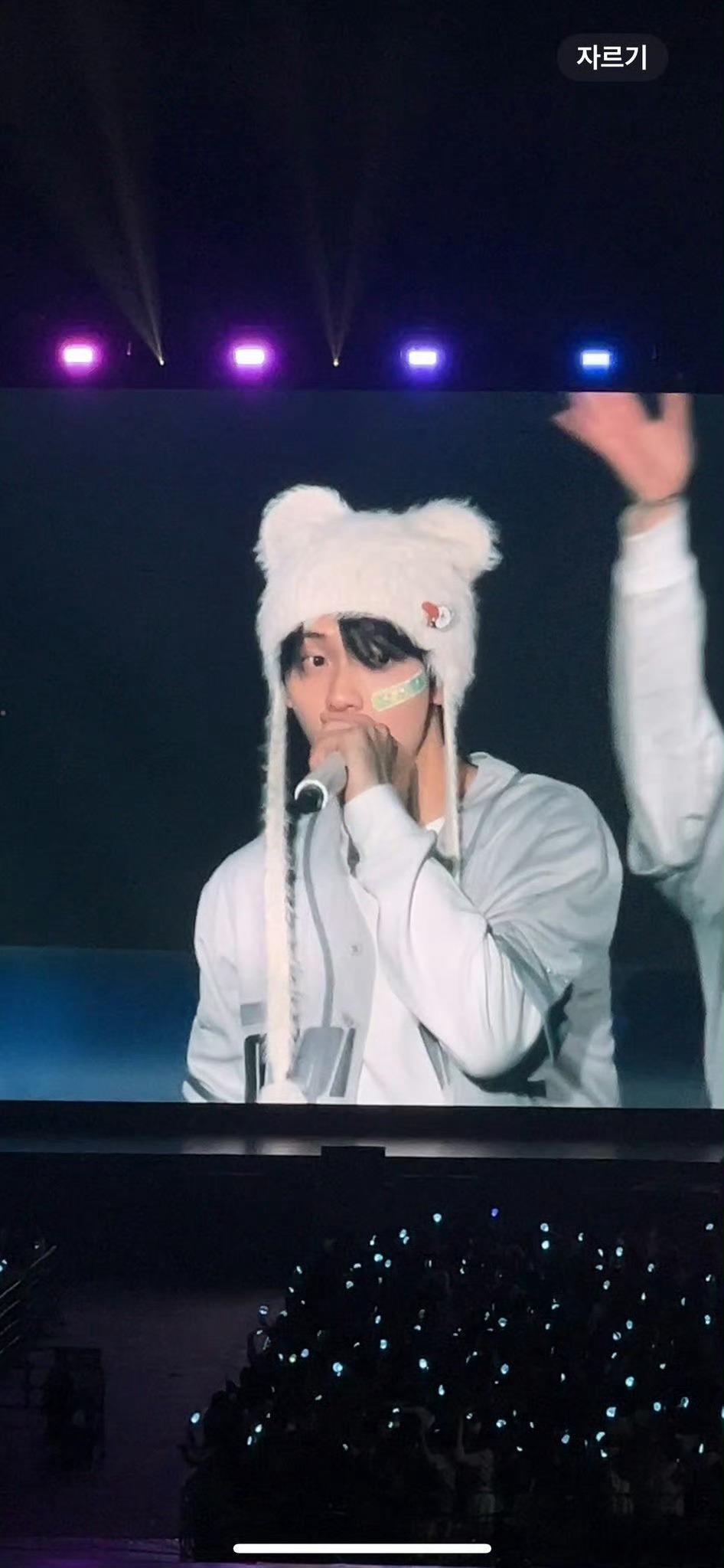 集体戴了毛绒帽子的TXT 集体戴了毛绒帽子的TXT 