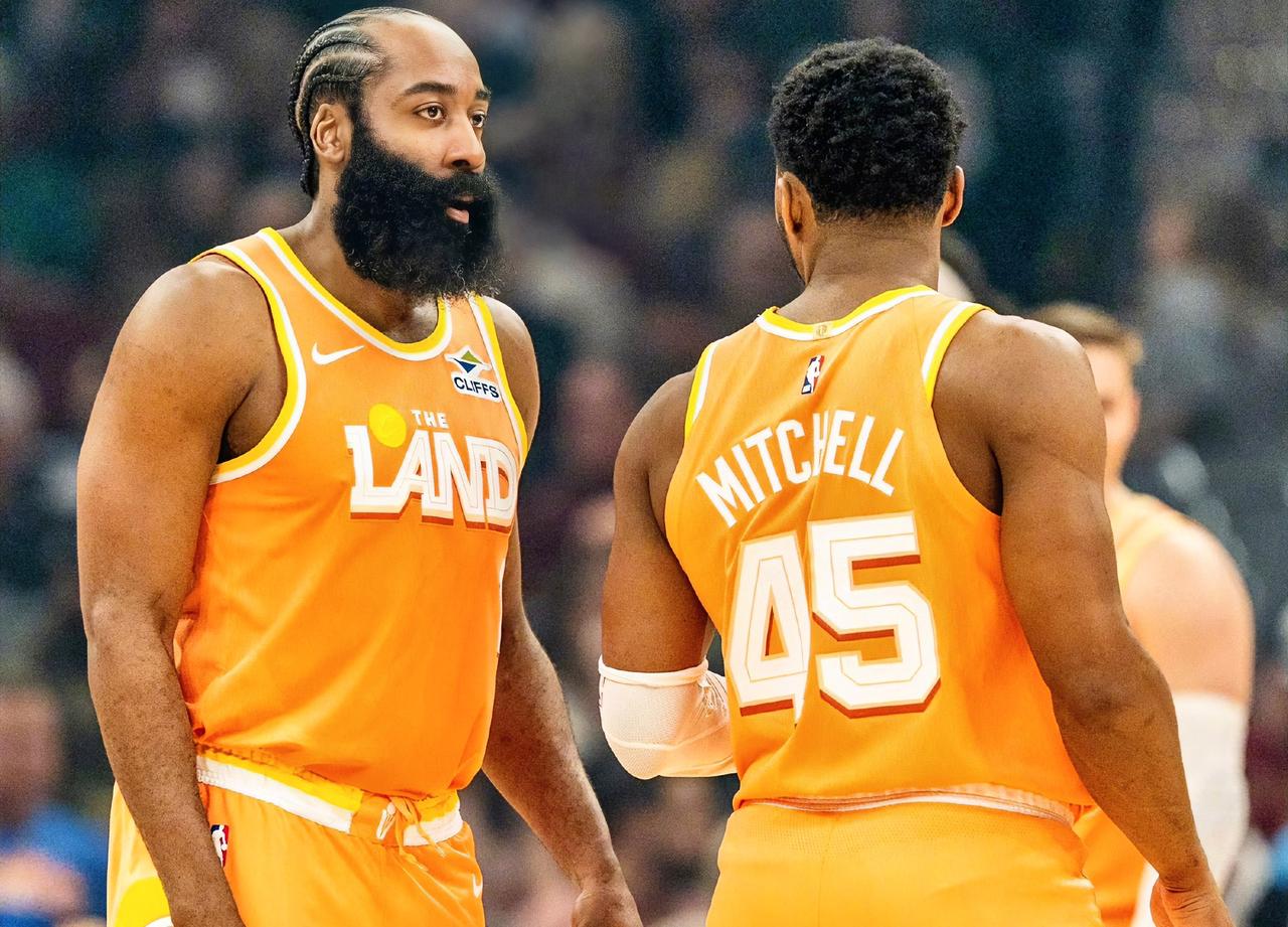 米切尔：登哥，这ESPN预测骑士对阵热火胜率高达67.9%，咱不是背靠背吗？？？