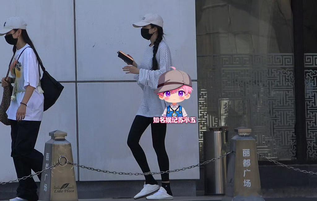 杨幂去练瑜伽了好自律的姐姐 ​​​