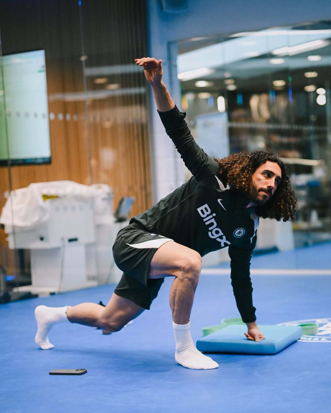 切尔西今天的训练。足球英超联赛