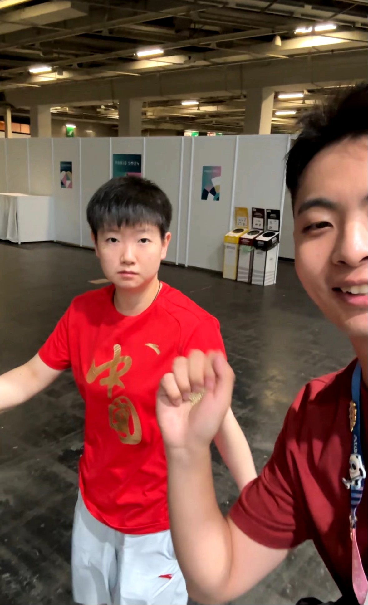 我的第一届奥运会收工了。作品发了，热搜上了，朋友交了，没遗憾了。回国后还想做一个
