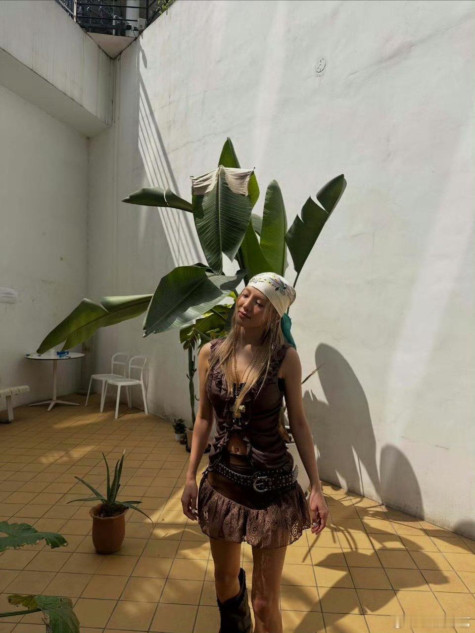 金孝渊自曝在团期间秘密恋爱 谁的青春DNA动了！金孝渊回忆团期秘密恋爱，只能去汉