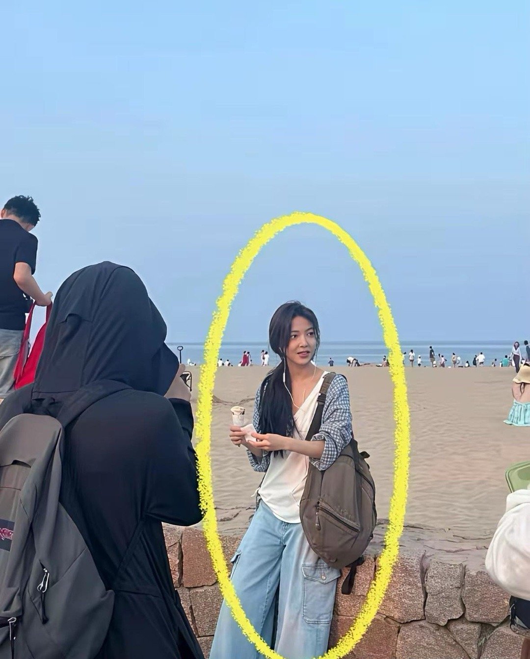 真是有点不上镜啊 