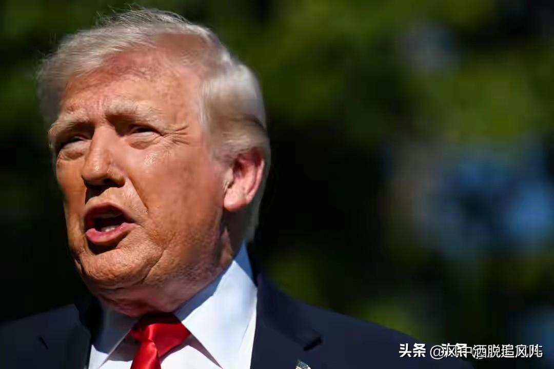 彭博社近期的一篇评论，把中美科技博弈最不加掩饰的逻辑直接摆到公众视野。文章直白抛