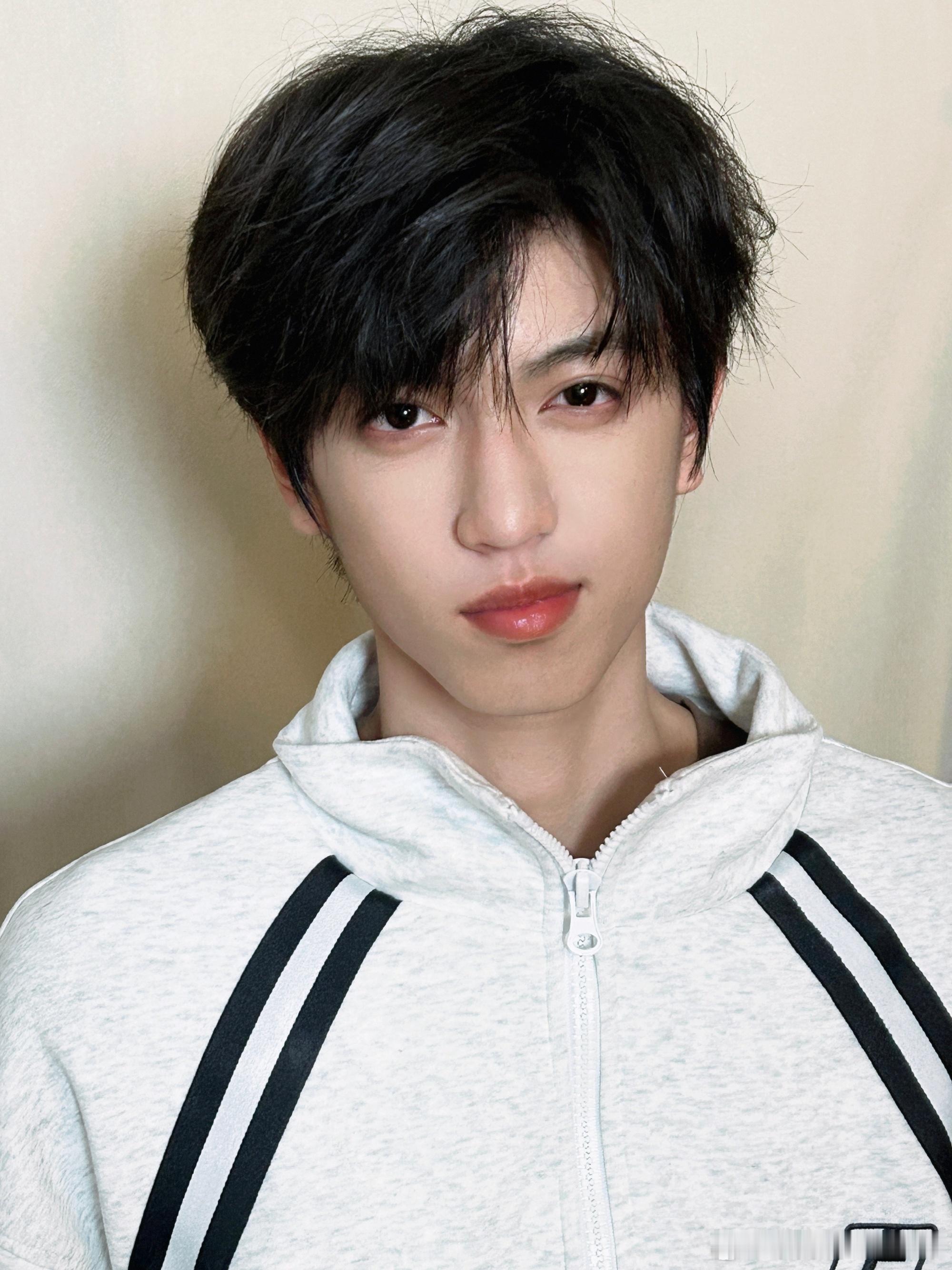 tg 这是谁？ ​​​