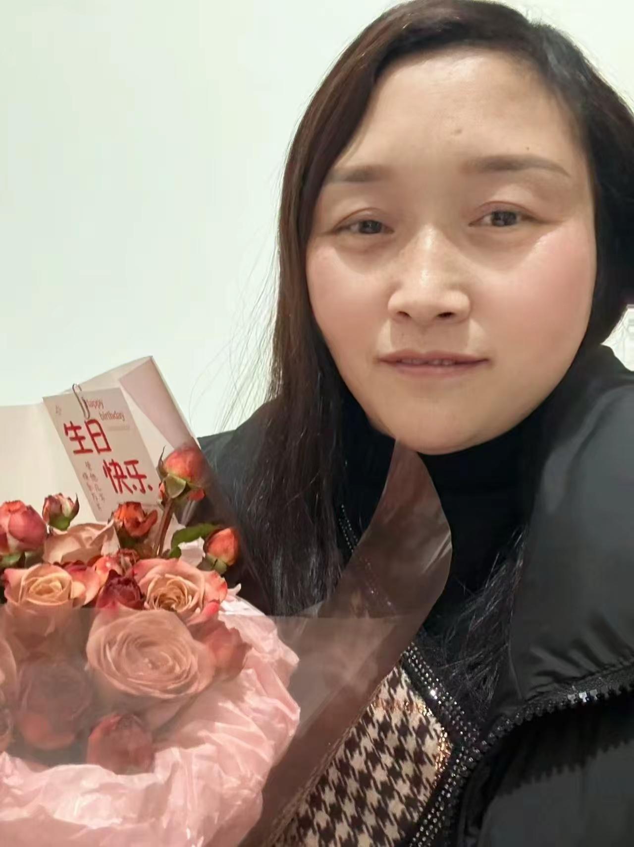 时间过得真快又老了一岁🎂🎂🎂鲜花花束 生日鲜花 .