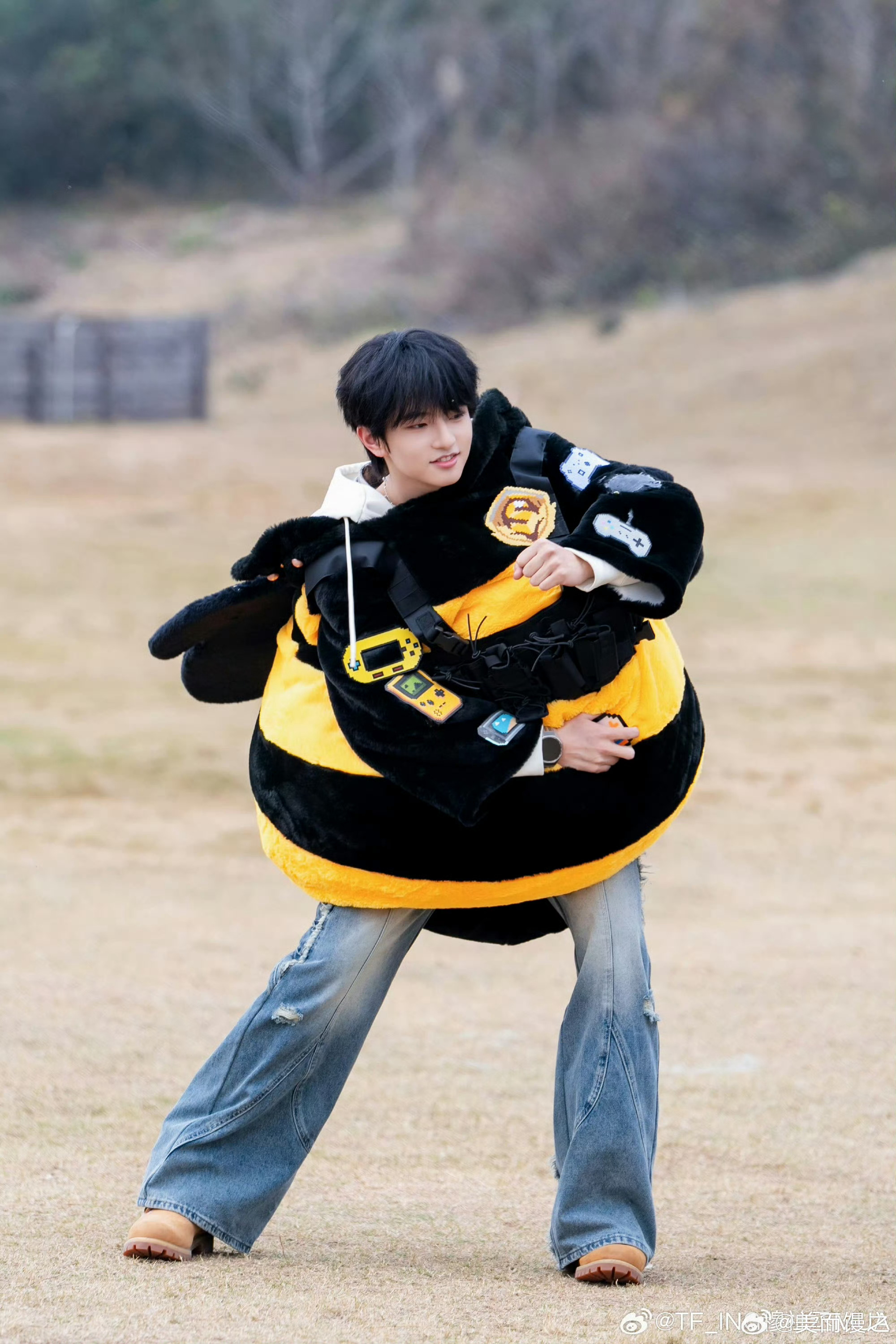 周五晚高疯连发20条穆祉丞有这么可爱综艺效果好舞台魅力强的小男孩节目组宠宠也是应