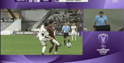 李扬这一脚起码让成都损失几百万亚冠分红啊！90分钟送点啊！这解围有必要吗？这3分