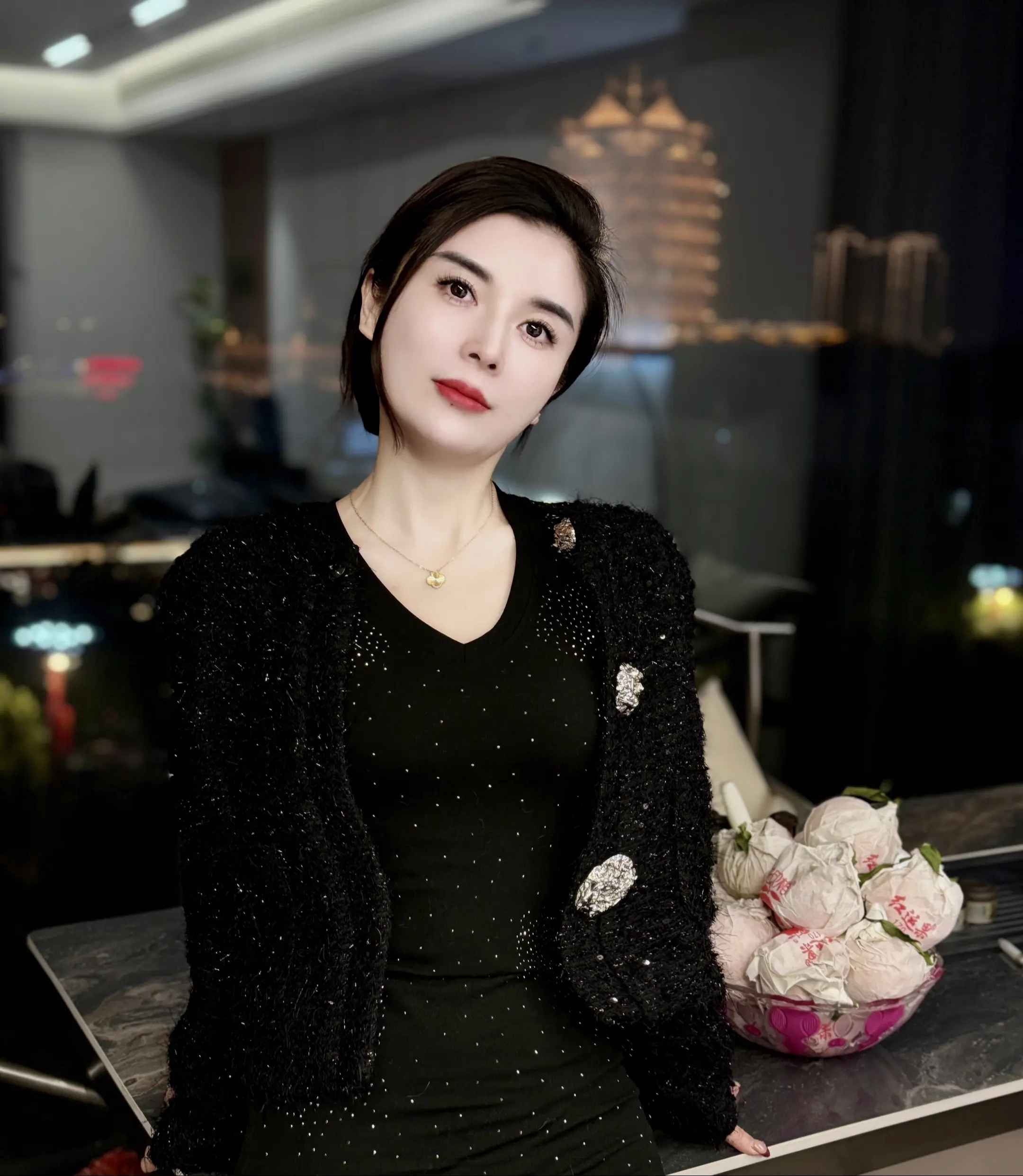 少研究别人，多提升自己，不是成功来得慢，而是你还不够努力.