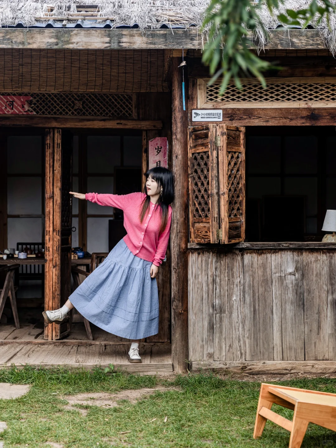 一不小心掉进油画里，湖边是我的精神保护区