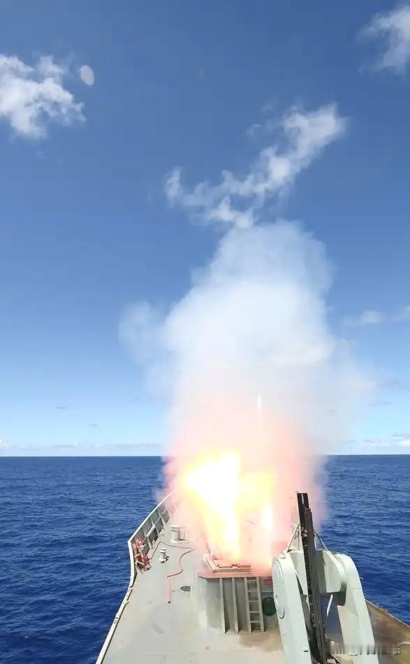 评论员的观点很提士气，只是到那一步就是第三世界大战的开端。
毕竟全球经济能力最强