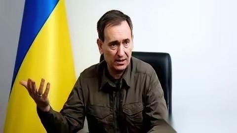 乌克兰情报局，突然扔出一个没人敢信的消息。就在全世界的目光都死死盯着地面战线时，