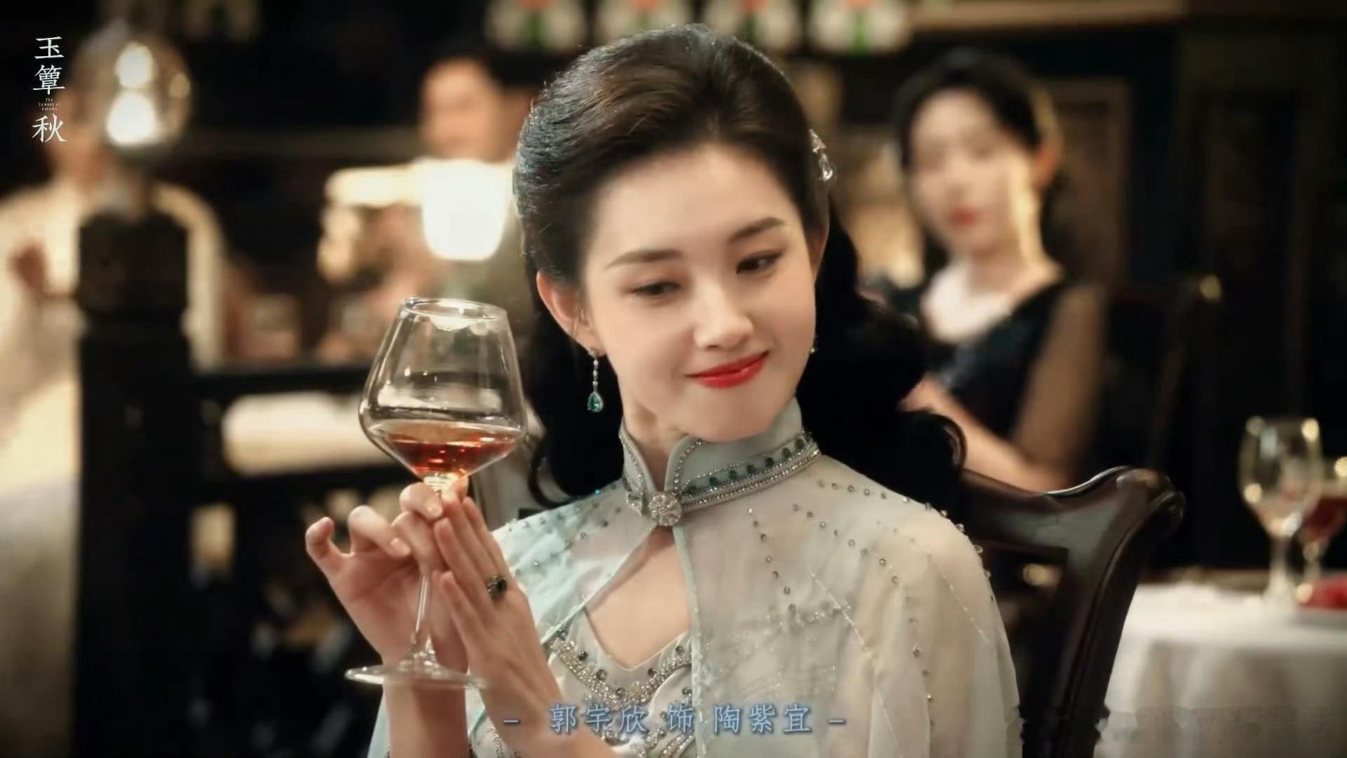 看到好多人都在夸玉簟秋郭宇欣的二小姐我就放心了。这次虽然是类似反派的女二，但是宇
