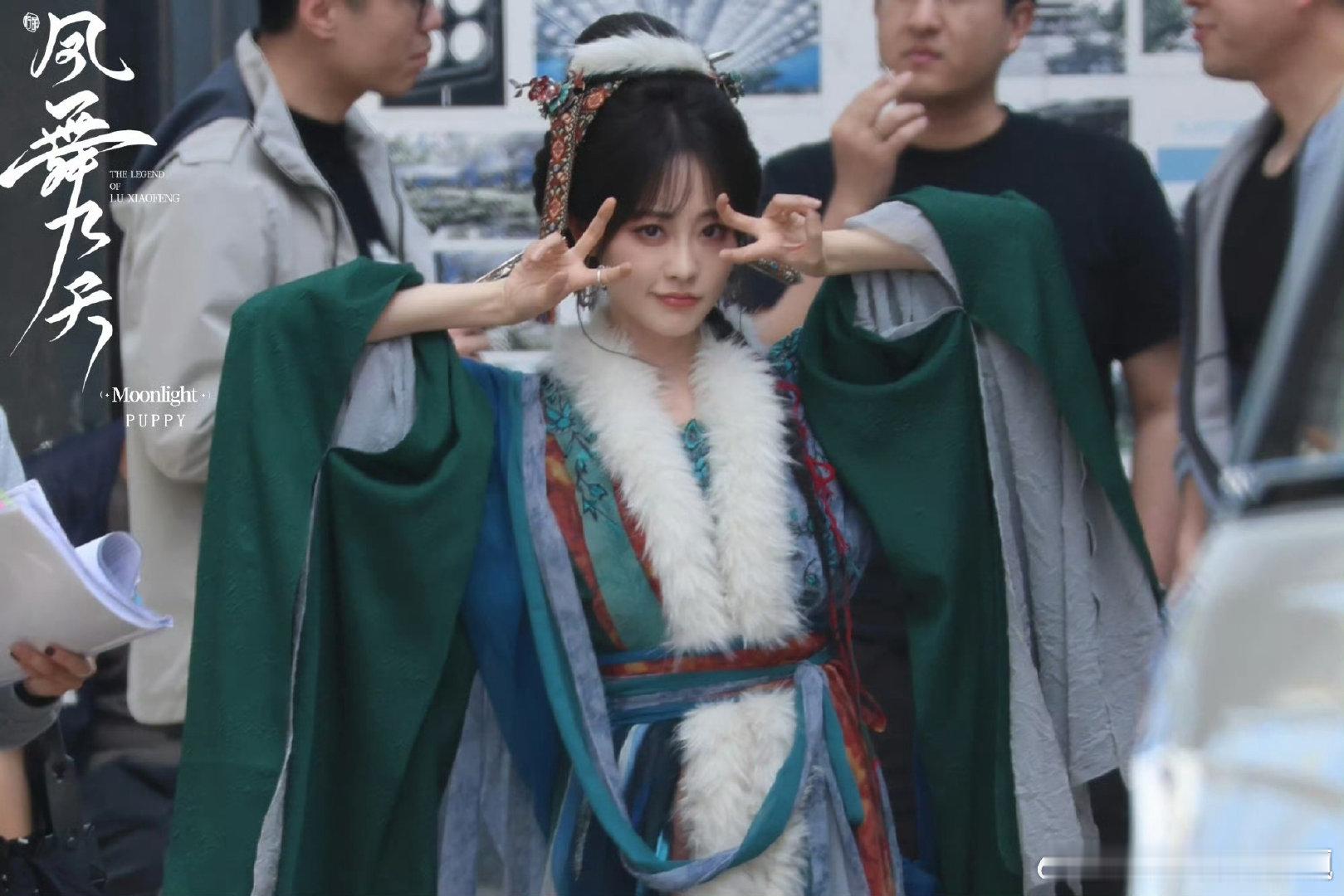 祝绪丹透露今年主要在剧组祝绪丹生日与粉丝温馨聊天，回顾去年综艺里的多样表现，今年