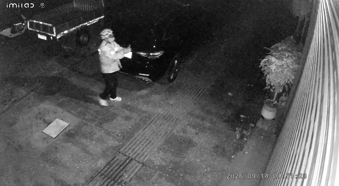 【桂林凌晨有人点外卖送到别人店门口】9月14日凌晨，网友爆料称：广西桂林有人点了