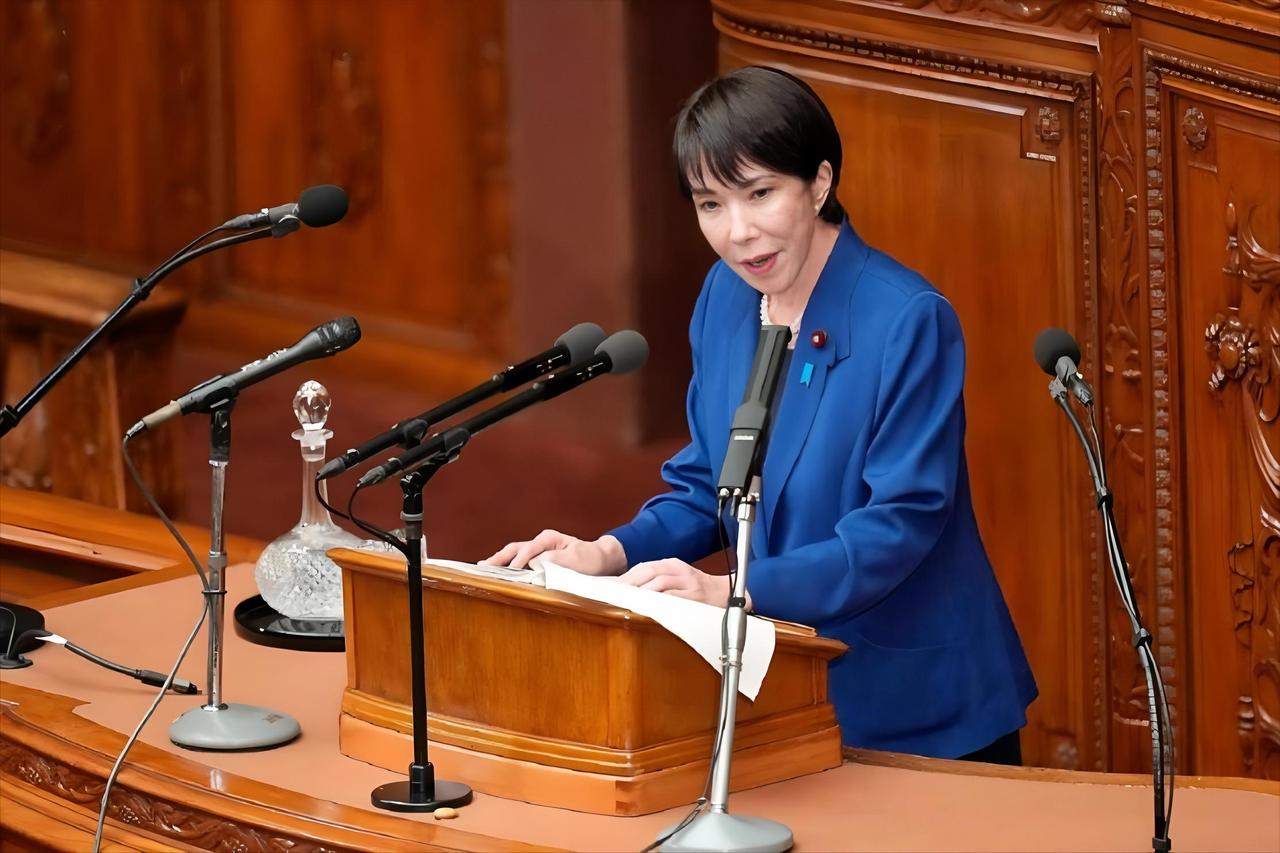 日本政坛刚刚完成了一次“静悄悄的权力大挪移”。5月27日，参议院以187票赞成通
