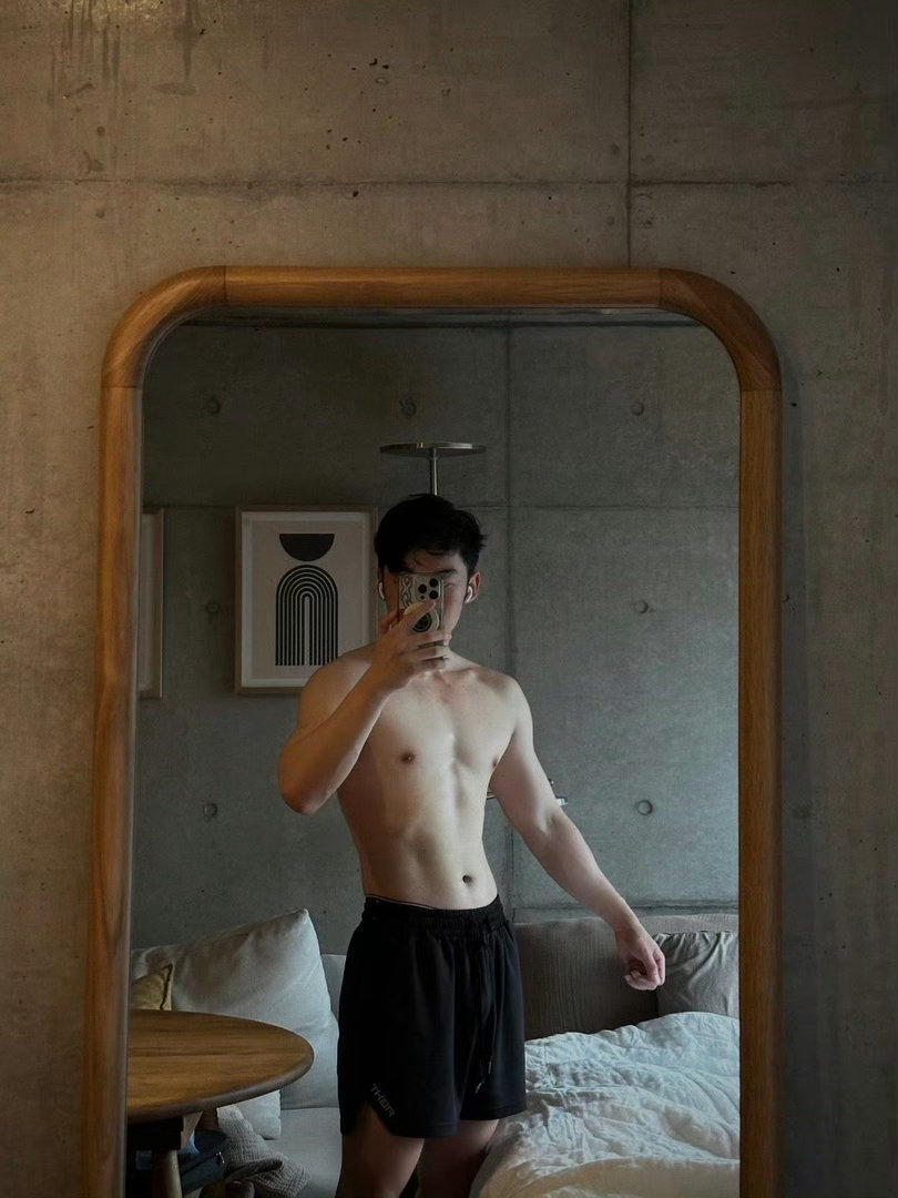 自拍一下 