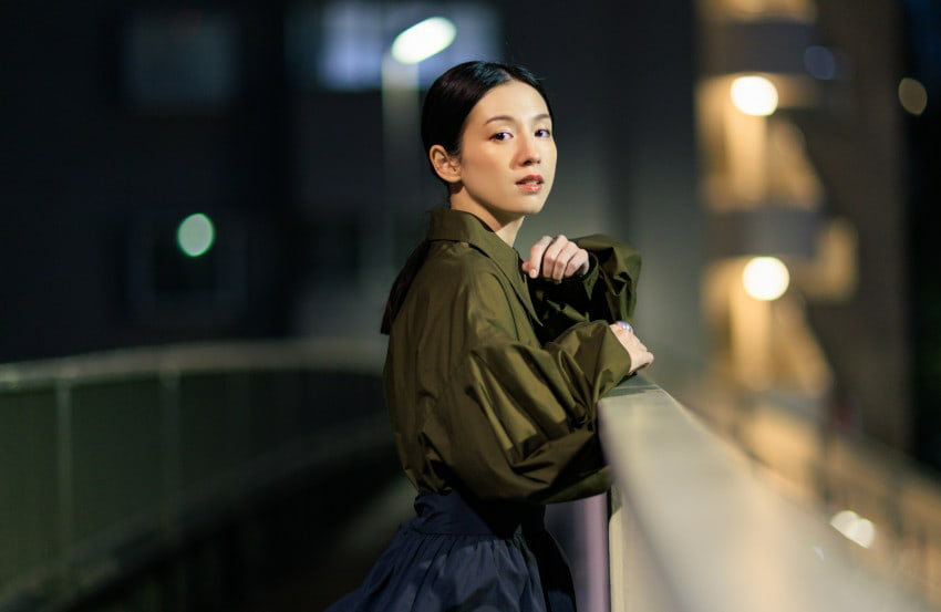 日娱新闻樱庭奈奈美 宫内瞳（樱庭奈奈美） 杂志《FRaU》采访美图。 