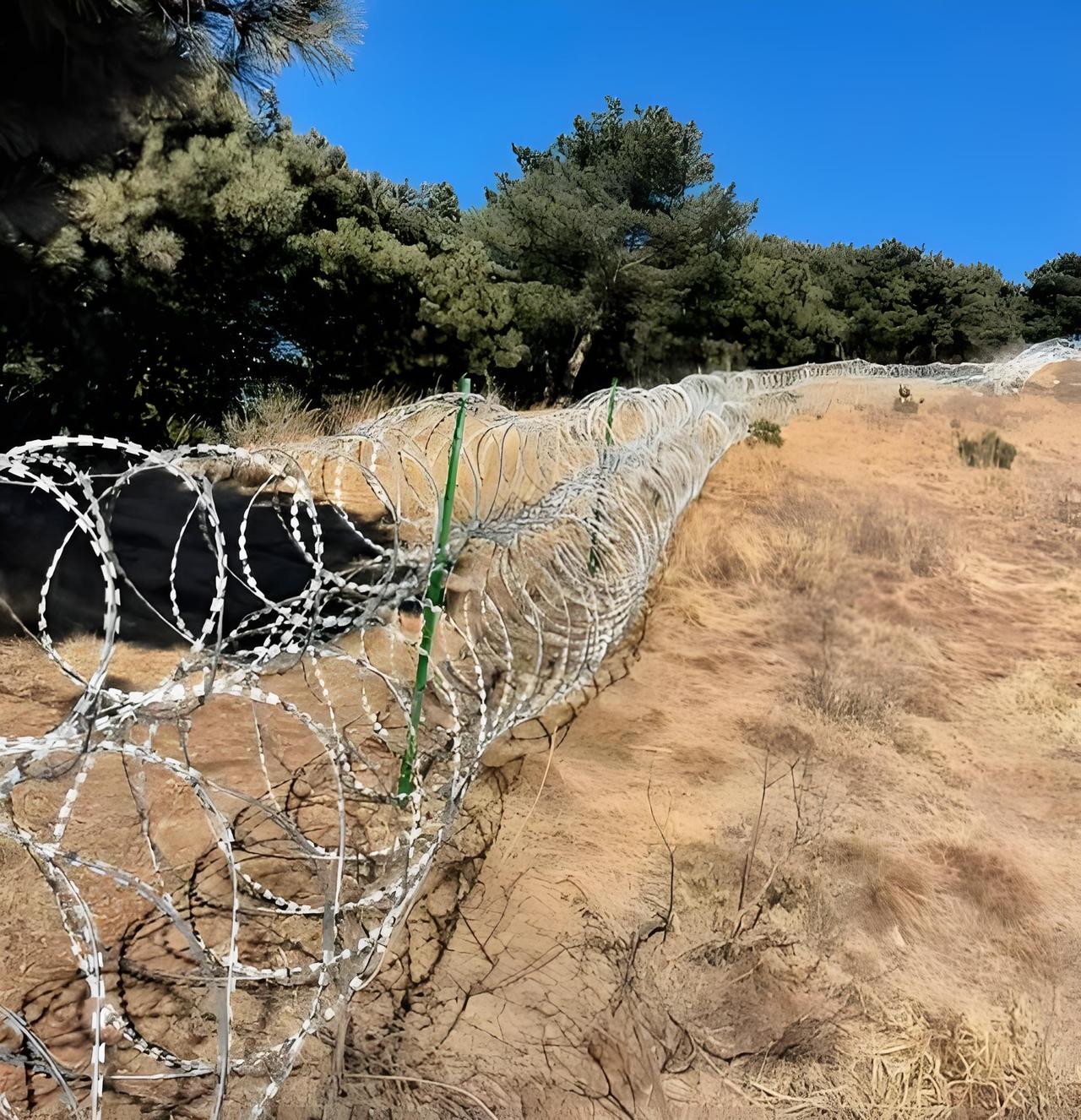 明长城、乐山大佛这样的文化瑰宝都能被售卖，地快卖完了，现在竟连山也开始卖了。