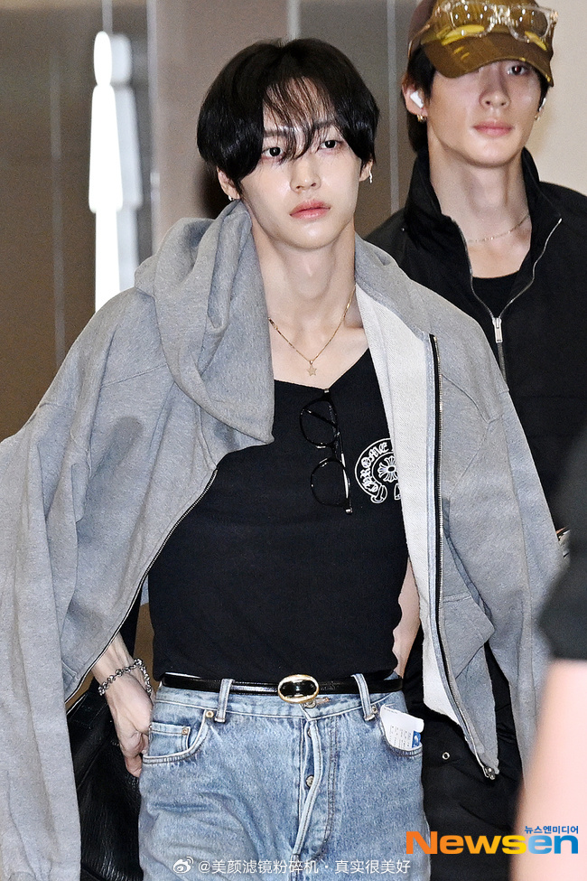 朴元彬今日机场新闻图+饭拍预览图 Cr logo ​​​