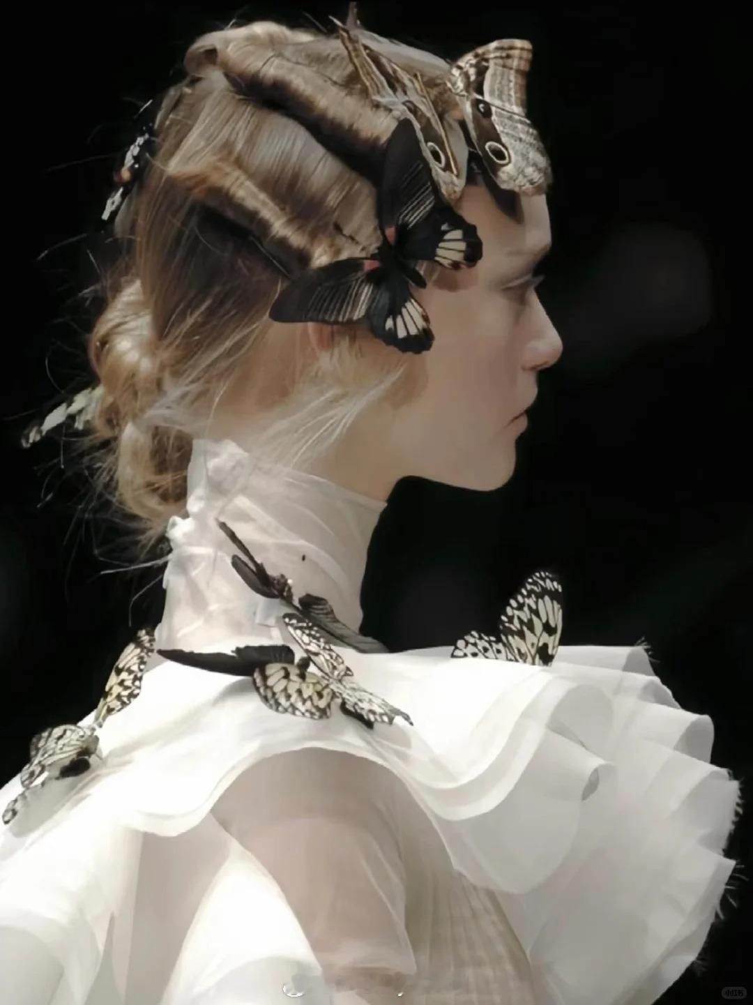 Alexander McQueen 2006 | 蝴蝶少女 