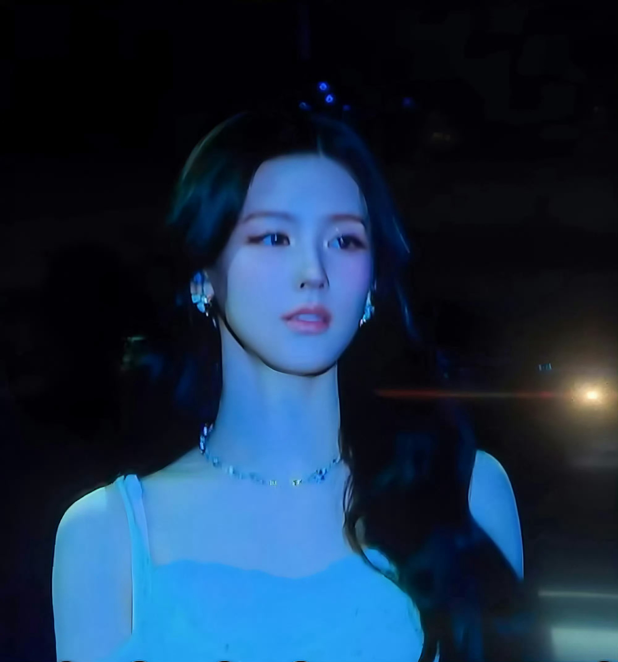 嗑颜bot 投稿【赵美延】女神的核心出装是脸 