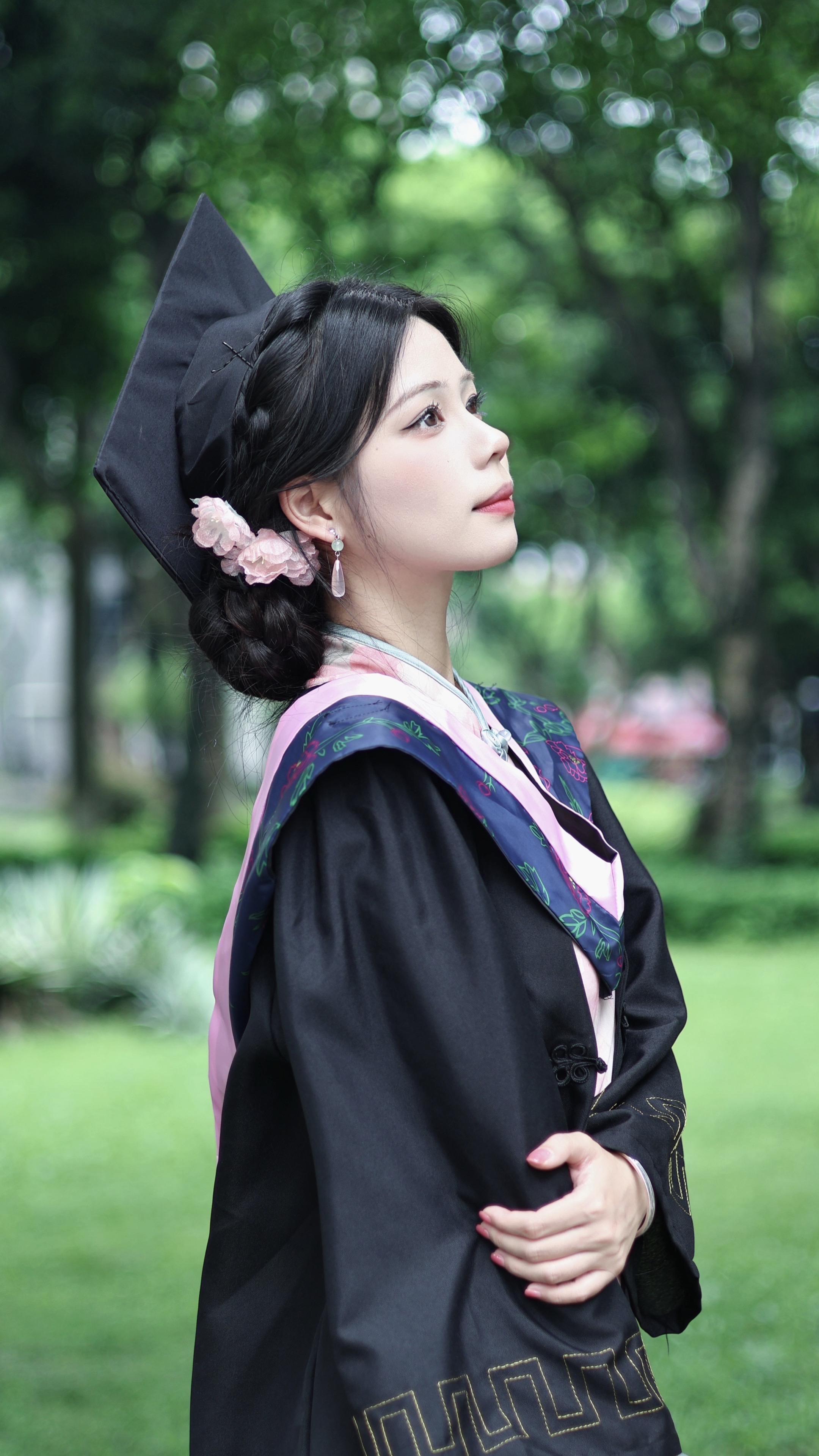 那年梨花瘦 你要走。