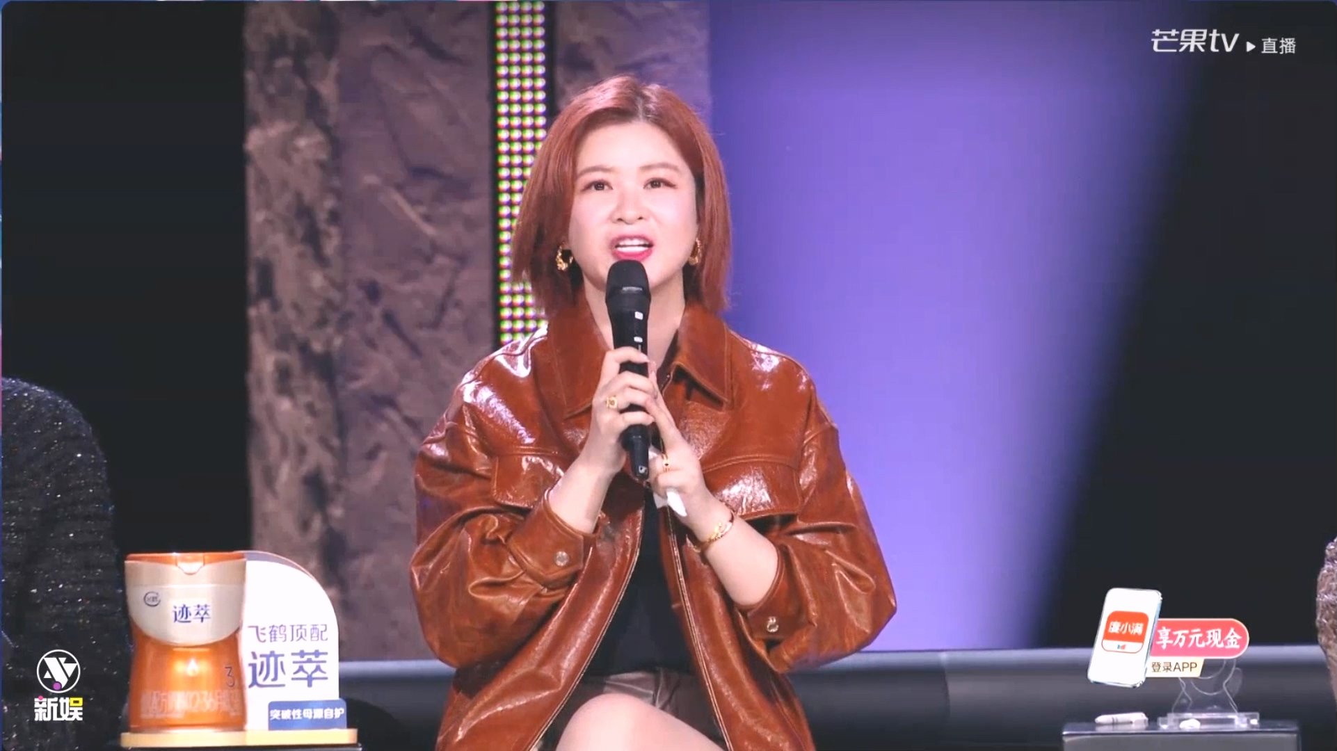 杜华说浪姐的舞台没有黑幕杜华说乘风破浪的舞台没有黑幕乘风初舞台直播原来万千惠第一