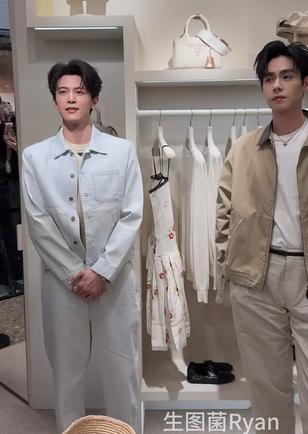 胡一天邓凯同框，谁状态更好？ 