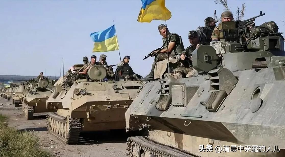 真兄弟！美以刚打伊朗，胡塞直接火力全开，红海炸翻！
 
美以联手对伊朗动手，全世