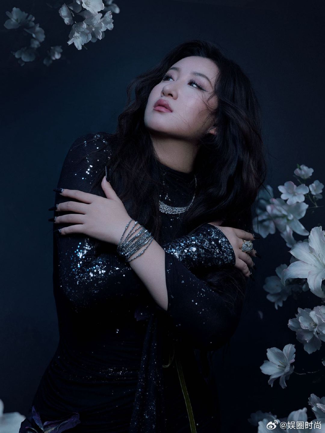 锤娜丽莎歌声温柔锤娜丽莎歌声后坐力好强 锤娜丽莎用最温柔的嗓音，唱出最有分量的歌