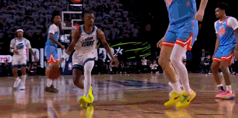 尼德豪泽暴扣！ 