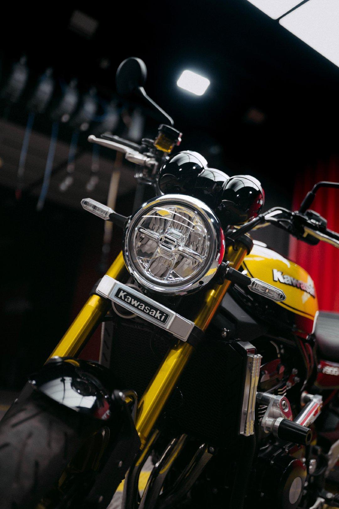 Z900RS ​​​