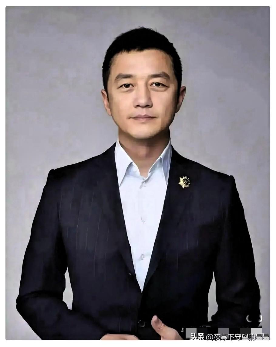 冲着李亚鹏的名字，我去了他在丽江的民宿。本来做好了挨一刀的准备，结果住了三天，出