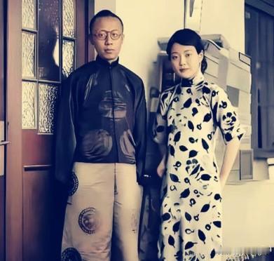 1922年，溥仪要选皇后。上门说亲的人踏破了门槛，但满洲贵族血统是硬条件，最终呈