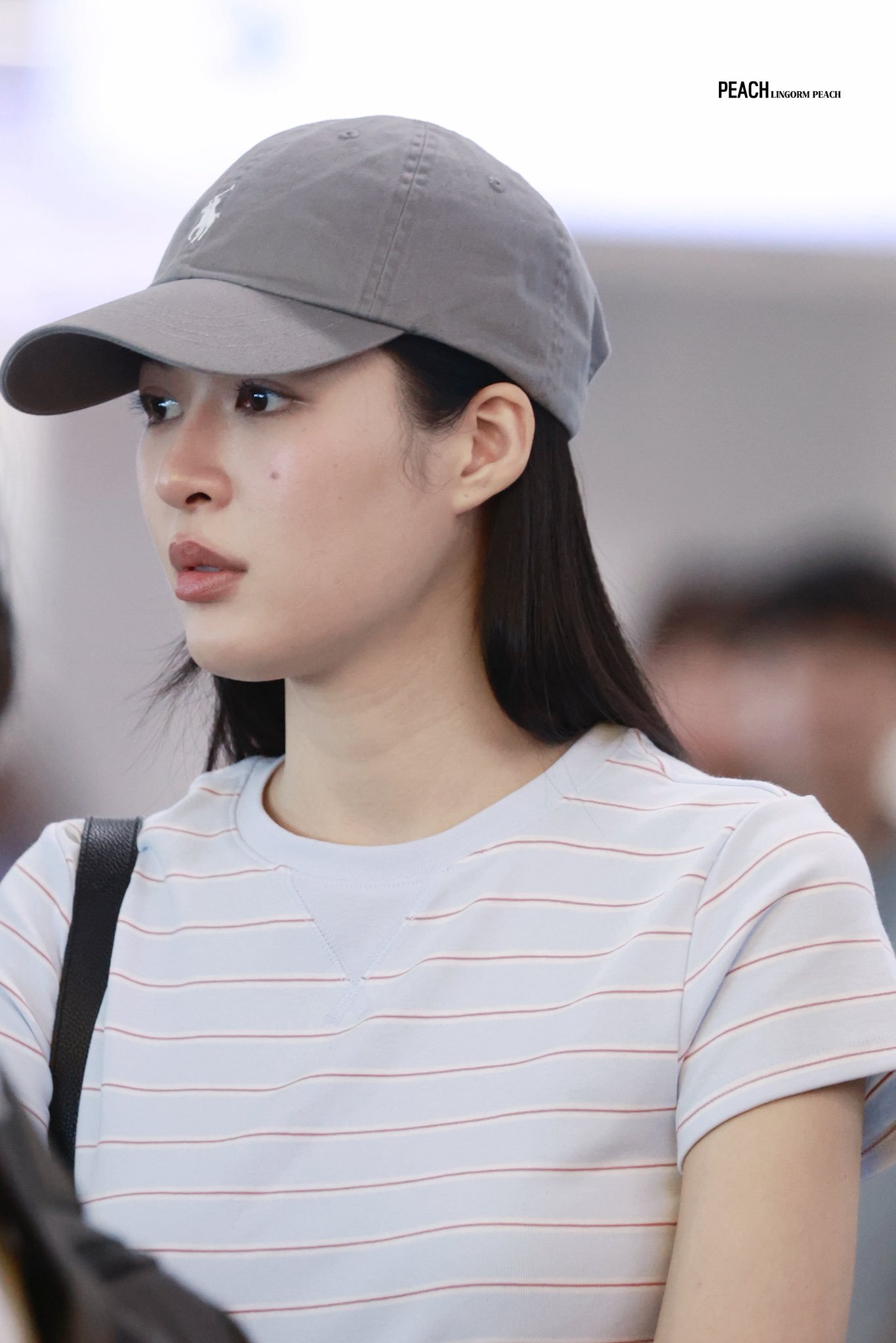 又萌又俊 🫴/LingormPeach 邝玲玲runch绘梦婚礼