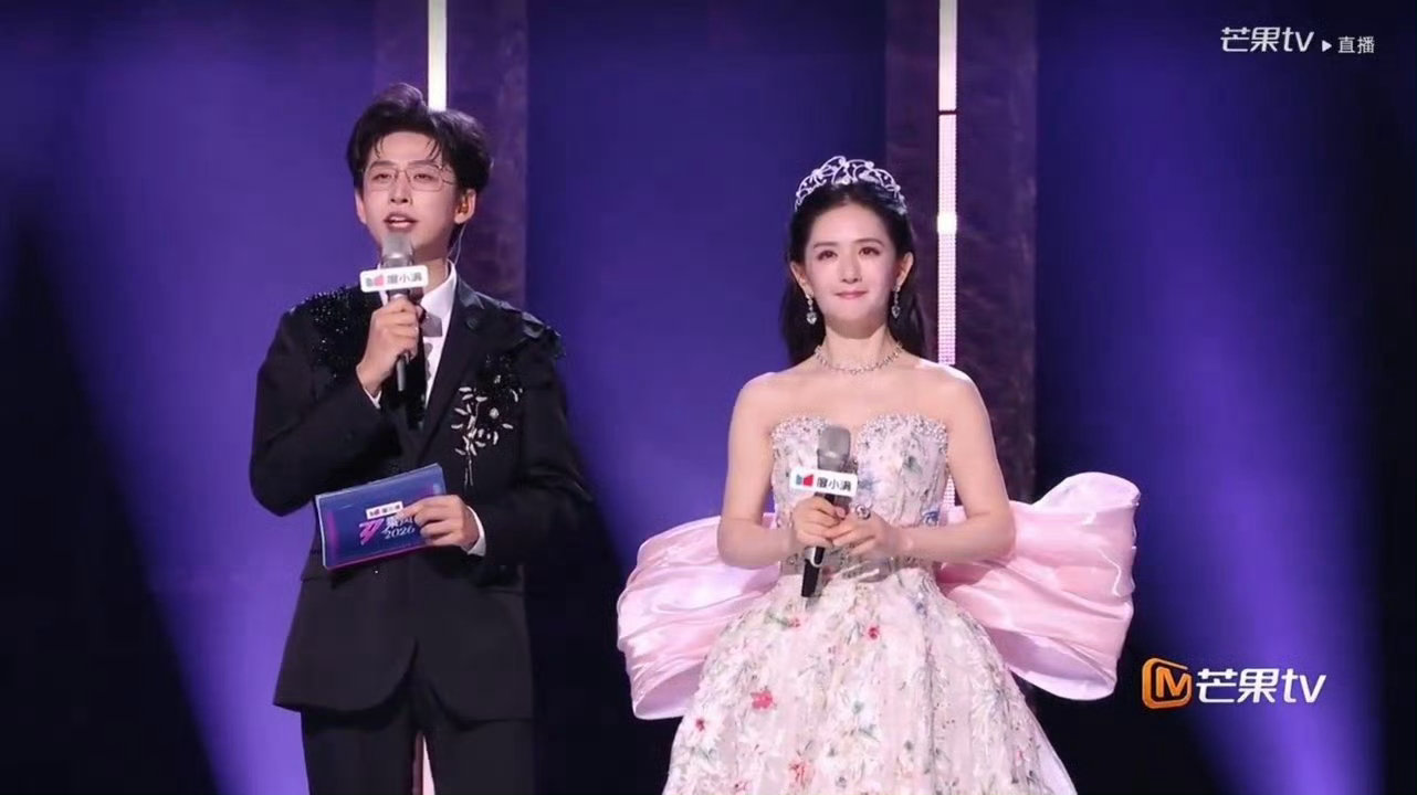 乘风直播按时下班浪姐排名乘风2026 初舞台直播竟能“准时打卡”？谢娜齐思钧用实