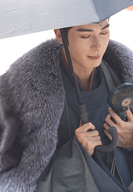 陈星旭《金枝》路透，好大的眼袋 