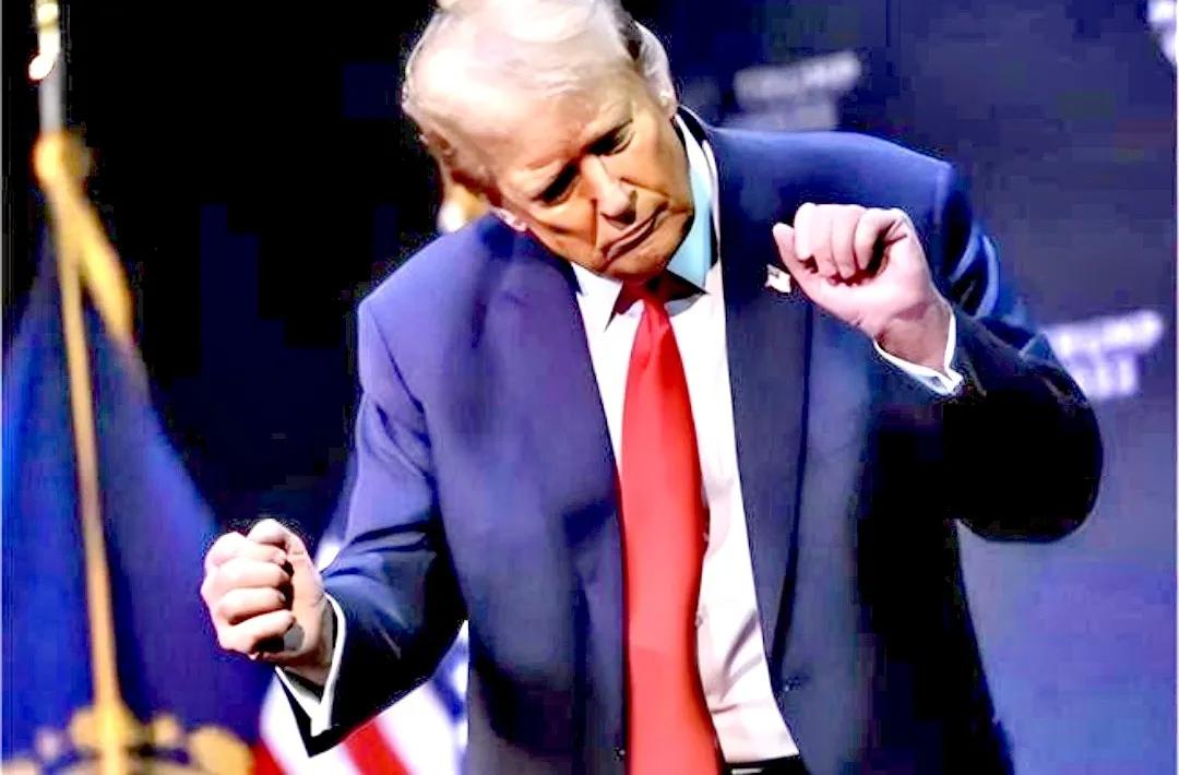 或许他只是一种“自得其乐”而已。殊不知，生命的“黄金命题”便是“快乐”！

人活